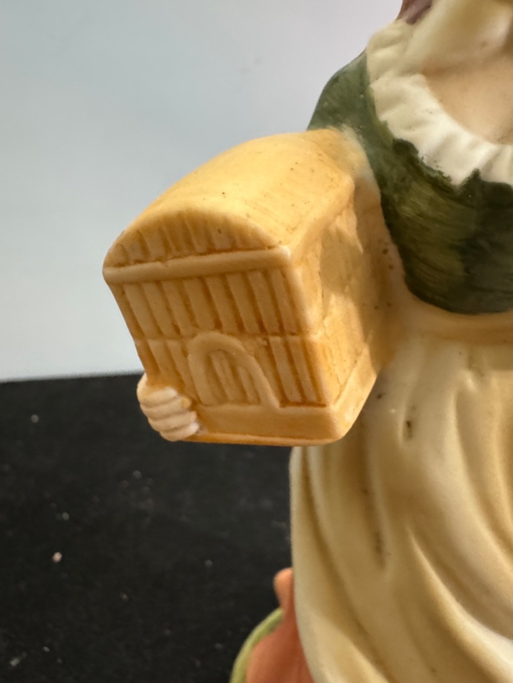Vintage Hand-painted Lefton Girl With Cage #469 Retired Japan - Picture 6 of 8